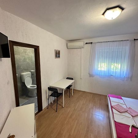 Rooms Anita Sibinj Sibinj Krmpotski Ngoại thất bức ảnh