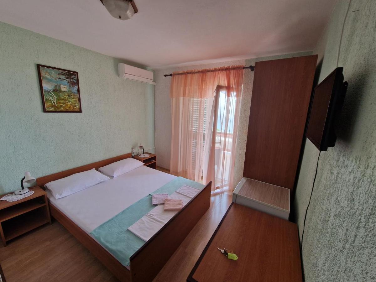 Rooms Anita Sibinj Sibinj Krmpotski Ngoại thất bức ảnh