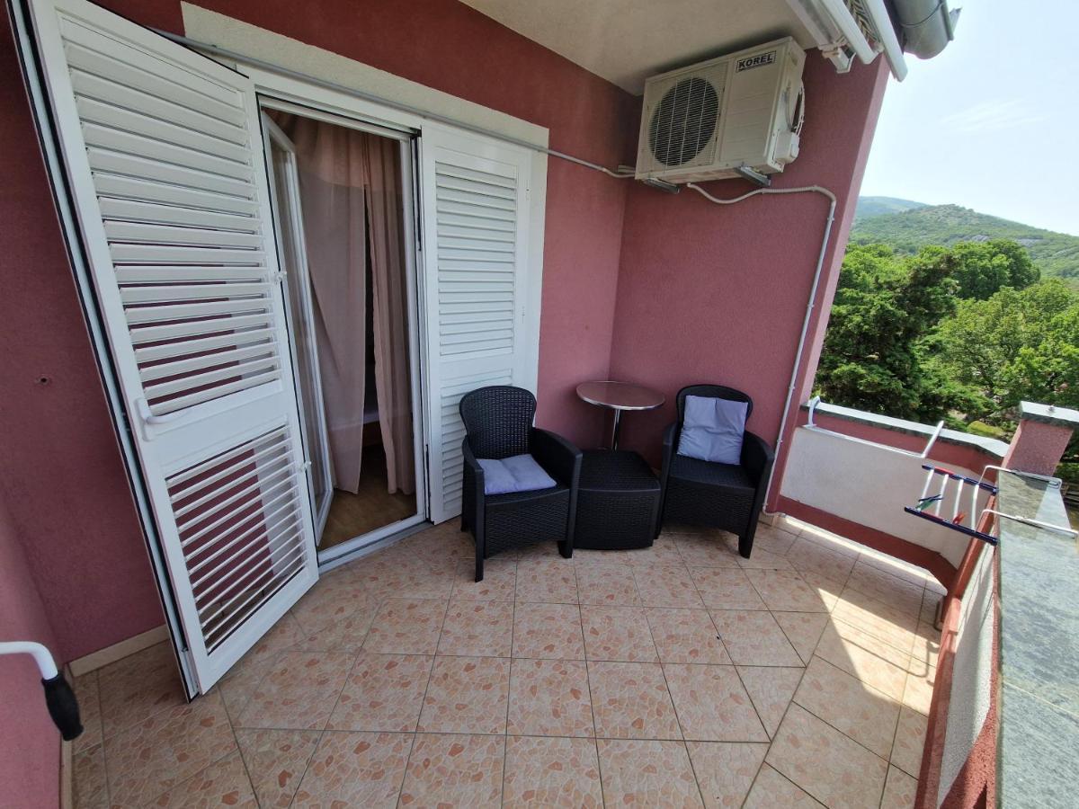 Rooms Anita Sibinj Sibinj Krmpotski Ngoại thất bức ảnh
