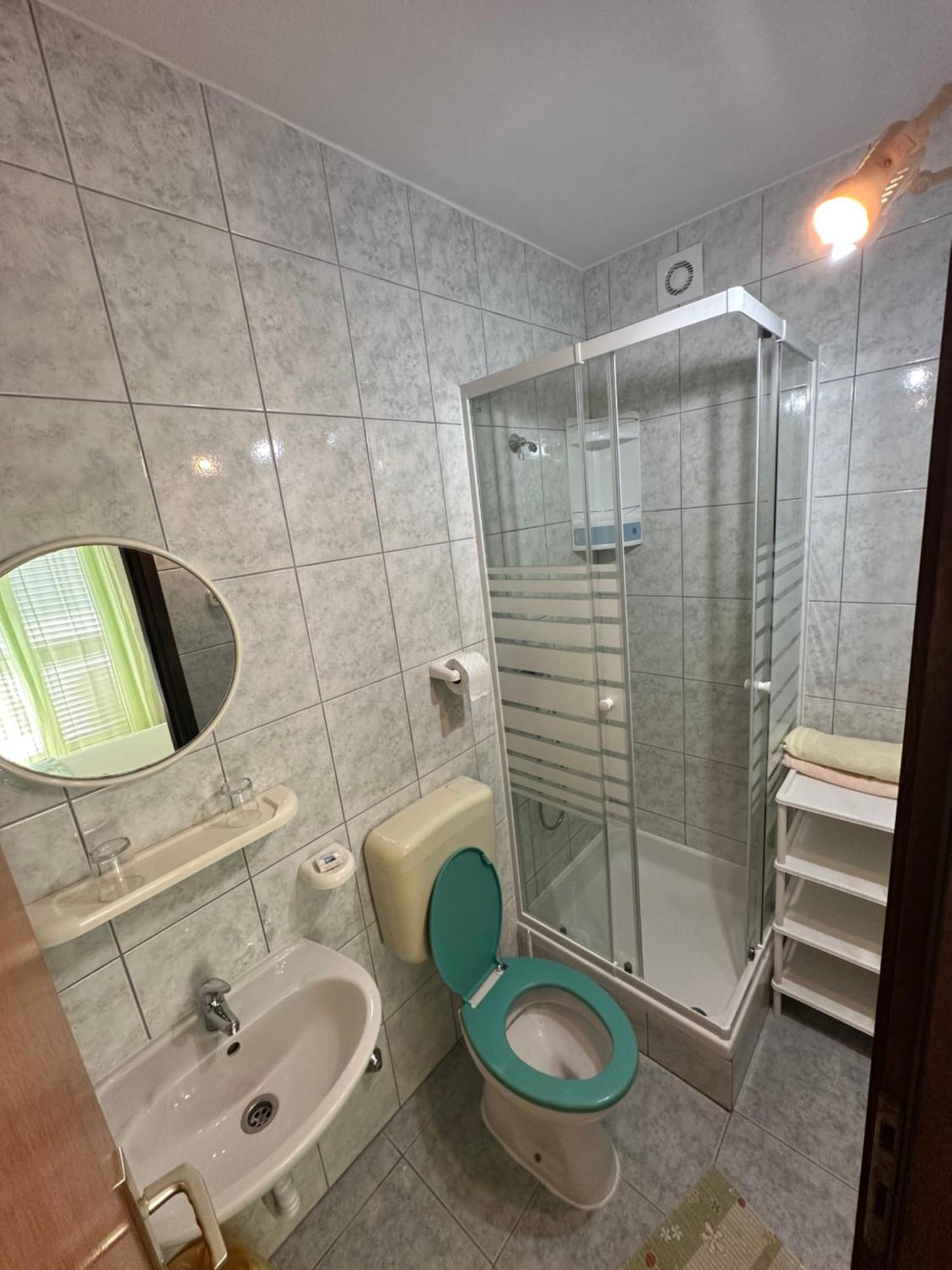 Rooms Anita Sibinj Sibinj Krmpotski Ngoại thất bức ảnh